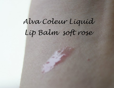 Swatch Alva Coleur Lip Balm soft rose