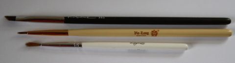Eyeliner Pinsel MAC 263, LaVie, Lily Lolo
