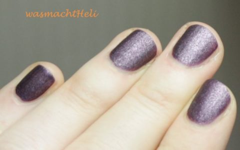 Swatch OPI Lincoln Park After Dark Suede