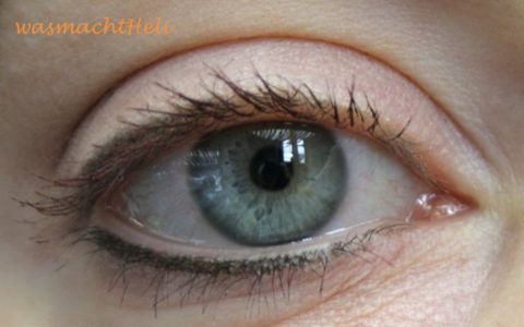 AMU mit Benecos Natural Kajal verwischt YSL Faux Cils Mascara
