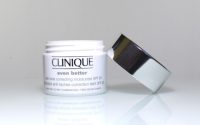 Blogserie Sonnenschutz: Clinique Even Better Skin Tone Correcting Moisturizer SPF 20