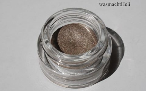 Foto zur Review: Catrice Made to Stay Long Wearing Creamshadow Lord of the Blings