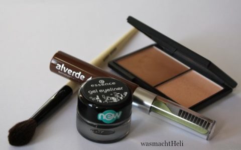 Foto Pinsel, Gel Eyeliner, Brauengel, Bronzer, Highlighter