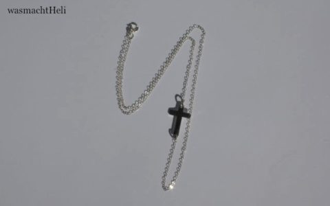 sideways cross necklace silber von Dawanda