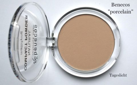 Benecos Natural Compact Powder Puder in porcelain