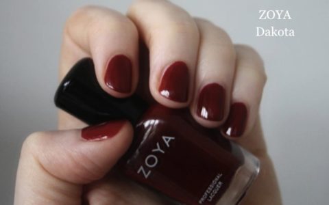 ZOYA Dakota Swatch Nagellack