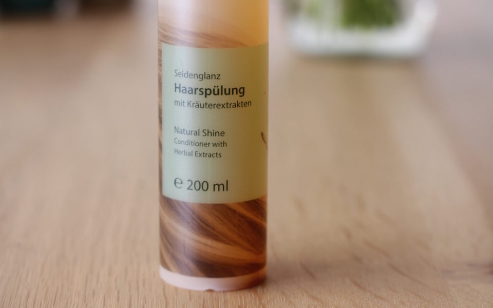 Review Angana Seidenglanz Haarspuelung