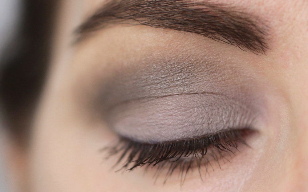 Eye makeup with PHB All In One Mascara and Pressed Mineral Eye Shadow "dove grey"
