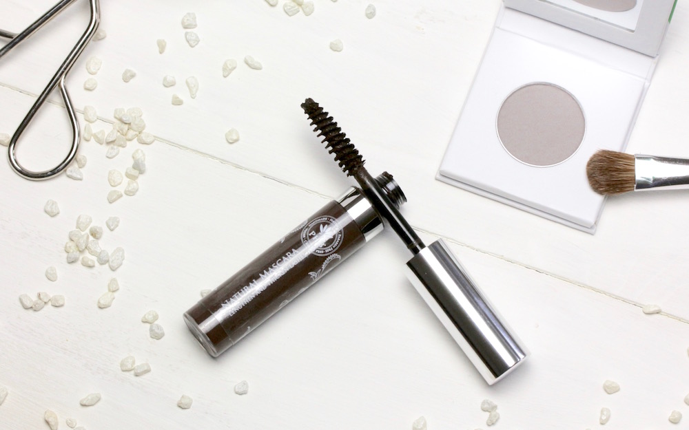 Review: PHB Ethical Beauty Mascara brown