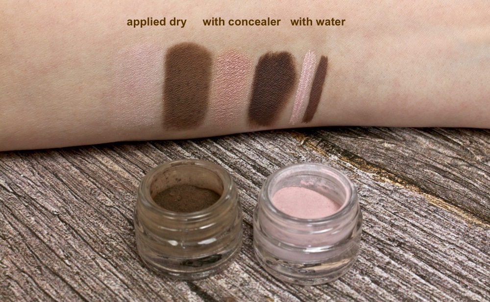 Three ways to apply mineral eye shadow